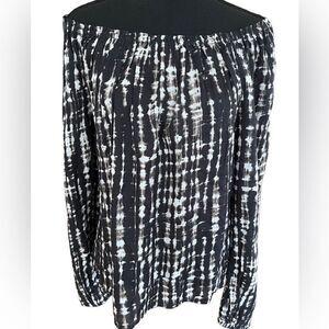SANTUARY black/ white/taupe relaxed fit off shoulder top, size XL